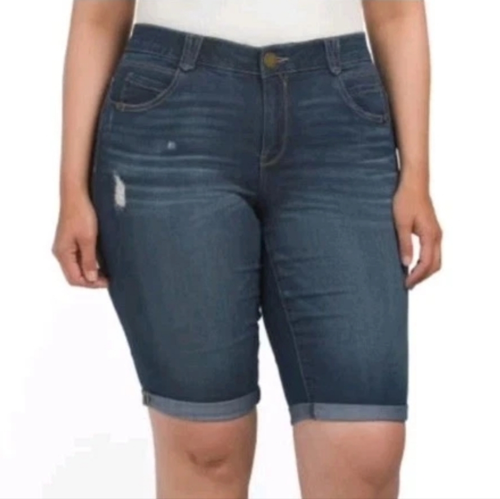 Democracy Absolution Bermuda Shorts 20W Blue Stretch Denim Shaping Slimming Nwt